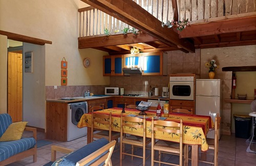 Corpe Cabaña | Hyper-Gite: very large barn converted into gites