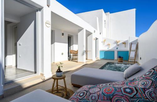 Karterados Casa | Hypnōs boutique villa with amazing heated pool with jacuzzi