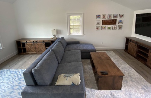 Hyannis Port Casa | Hyport home steps from beach and best of Cape Cod