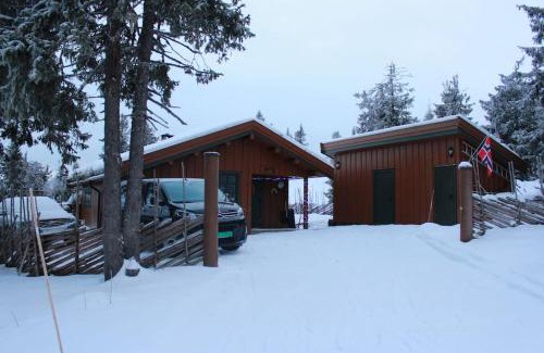 Ringsaker Casa | Hytte sentralt Ljøsheim, Ringsaker(nær Sjusjøen)