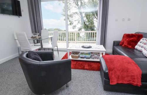Bucks Cross Casa | I C Lundy Too