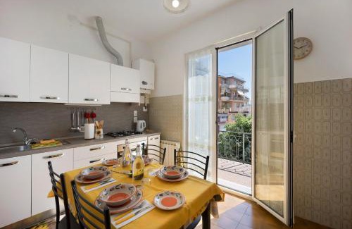 Moglio Apartamento | I Girasoli