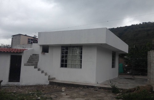 Urcuqui Casa | Tengo una bonita casa al lado de las aguas termales de Chachimbiro.