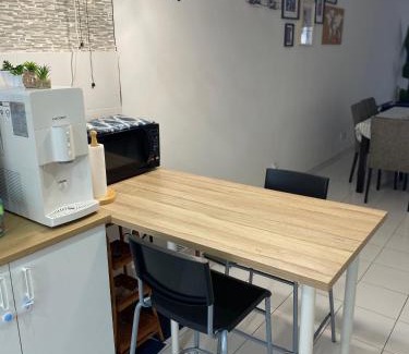 Batu Arang Apartamento | i-Idaman Kota Puteri Homestay