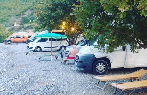 Koman Otro | I Love Koman Camping