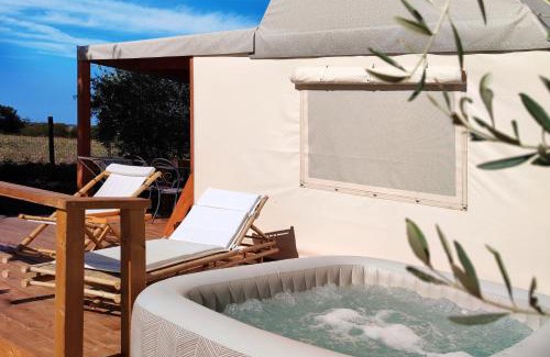 Saturnia Casa | I Sicomori - Seme di Carota - Glamping e appartamenti con piscina a Saturnia