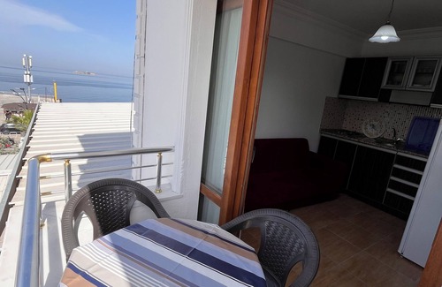 Marmara Apartamento | İSKELE APART AVŞA