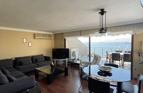 Konak Apartamento | İzmir ile başbaşa kalın-Konak’ta Teraslı Daire