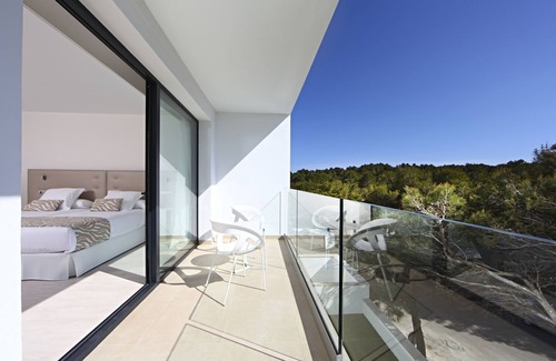 Sant Llorenc des Cardassar Hotel | Iberostar Waves Cala Millor -Adults Only