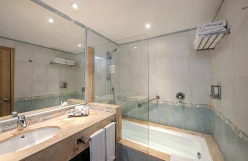 Villa Juarez Complejo | Iberostar Selection Paraíso Lindo - All Inclusive