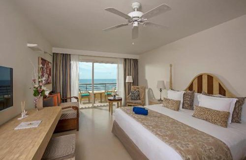 Emiliano Zapata Complejo | Iberostar Selection Playa Mita - All Inclusive