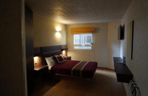 Zona Expo Hotel | Ibeurohotel Guadalajara Expo