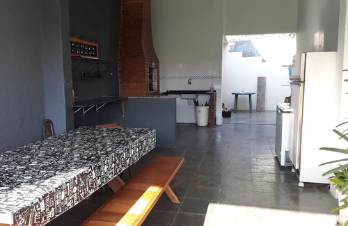 Piratuba Casa | Ibiúna / Piedade - Winter Promotion - 4 Rooms / Suite / Barbecue / Swimming Pool