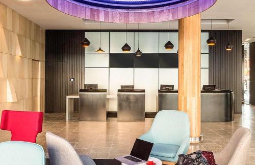 Adelaide Central Business District Hotel | ibis Adelaide