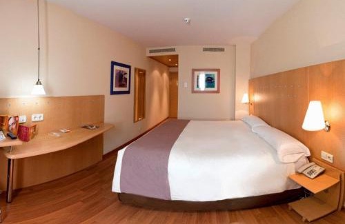 Alcalá de Henares Hotel | Ibis Alcala de Henares La Garena