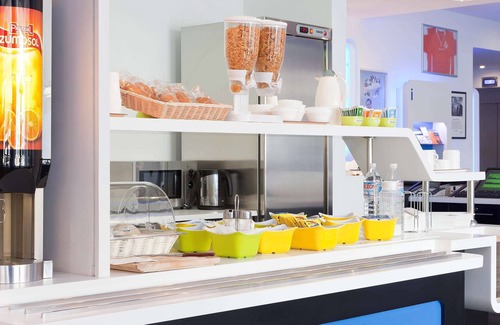 Saint-Thibault-des-Vignes Hotel | ibis budget Marne la Vallée