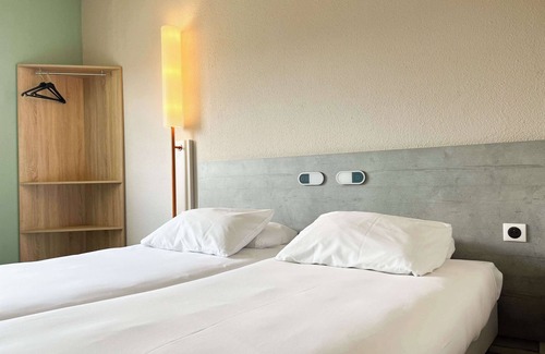 Saint-Christol-Les-Ales Hotel | ibis budget Alès Saint Christol