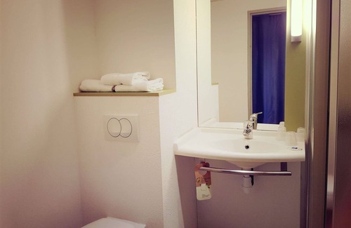 Arles Hotel | ibis budget Arles Palais des Congrès