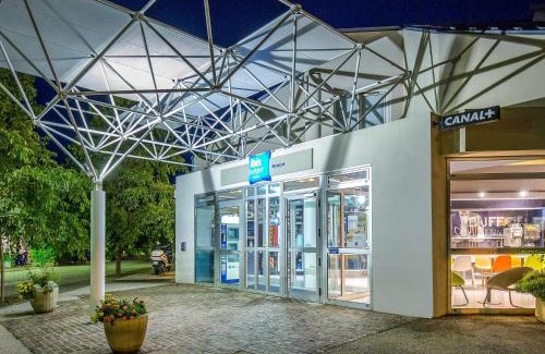 Aubagne Hotel | ibis budget Aubagne Paluds Agora
