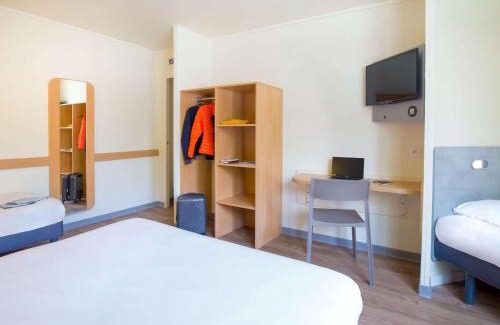 Aubagne Hotel | ibis budget Aubagne Paluds Agora