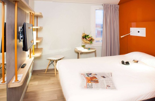 Lormont Hotel | ibis budget Bordeaux Lormont