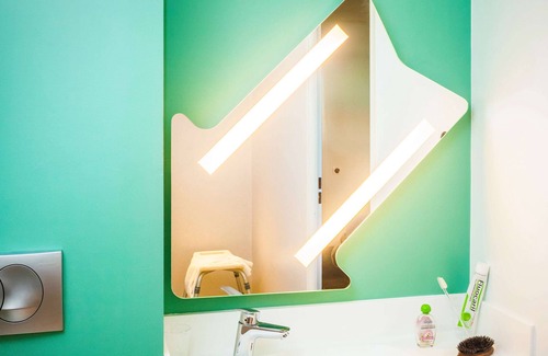 Lormont Hotel | ibis budget Bordeaux Lormont