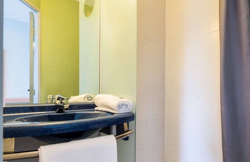 Chatellerault Hotel | Ibis Budget Chatellerault