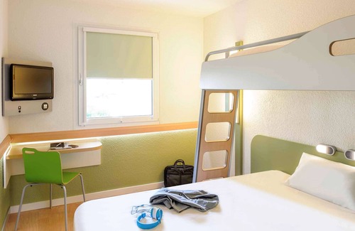 Chatellerault Hotel | Ibis Budget Chatellerault