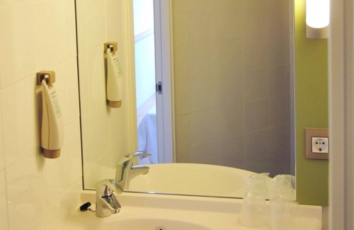 Fontajau Casa | ibis budget Girona Costa Brava