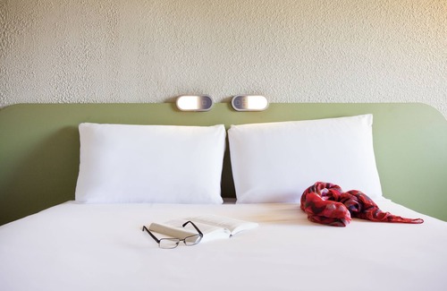 Hyeres City Centre Hotel | ibis budget Hyères Centre Ville