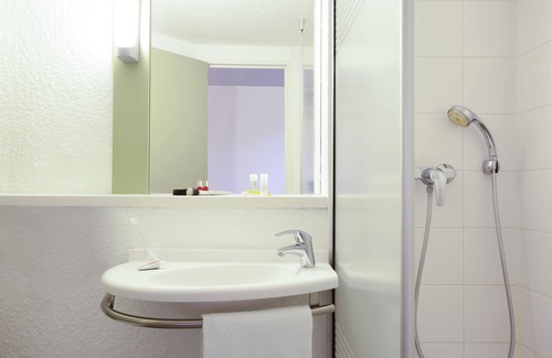 Hyeres City Centre Hotel | ibis budget Hyères Centre Ville