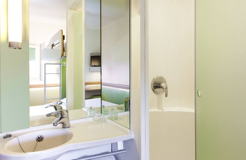 London Borough of Hounslow Hotel | ibis budget London Hounslow