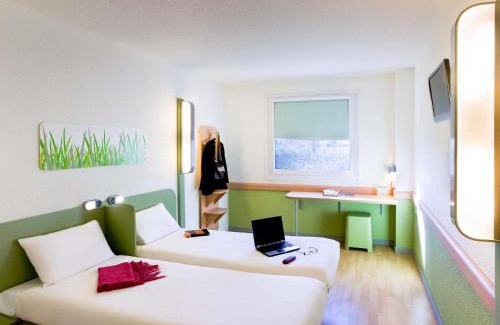 Alcalá de Henares Hotel | Ibis Budget Madrid Alcalá de Henares La Dehesa