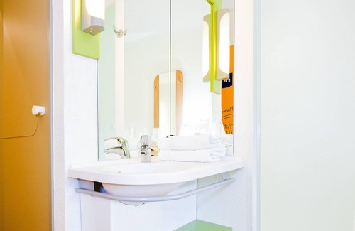 Borny Hotel | ibis budget Metz Technopole