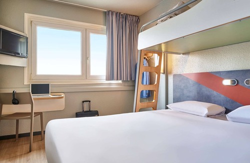 Aubervilliers Hotel | ibis budget Paris Aubervilliers