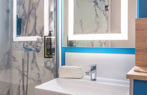 Pantin Hotel | ibis budget Paris Porte de Pantin
