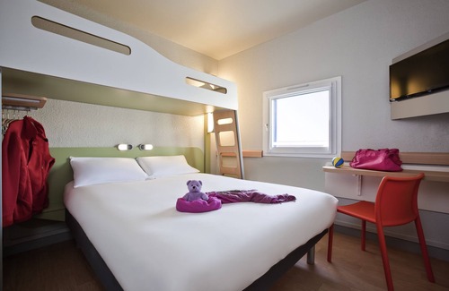 Pontault-Combault Hotel | ibis budget Pontault Combault RN4 Marne la Vallée
