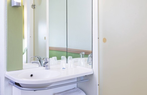 Velizy-Villacoublay Hotel | ibis budget Vélizy
