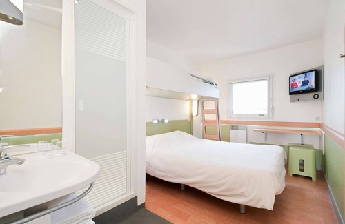 Velizy-Villacoublay Hotel | ibis budget Vélizy