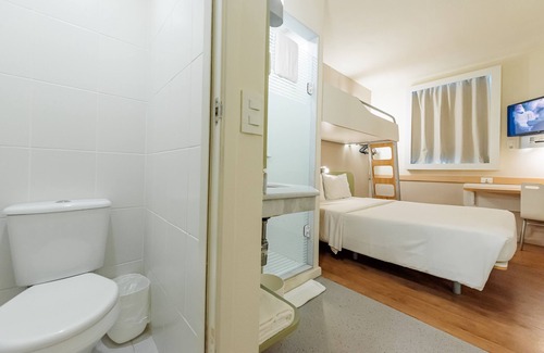 Santa Lucia Hotel | ibis budget Vitoria