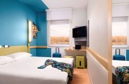 Srodmiescie Hotel | ibis budget Warszawa Centrum