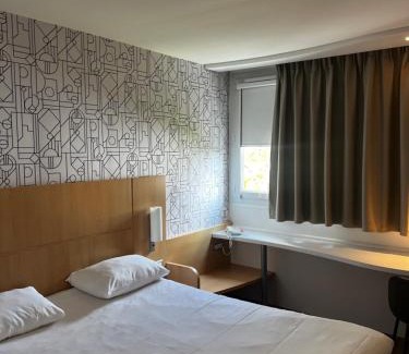Fontaine-Notre-Dame Hotel | ibis Cambrai