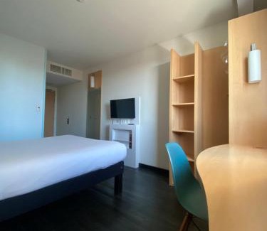 Riom Hotel | ibis Clermont Ferrand Nord Riom
