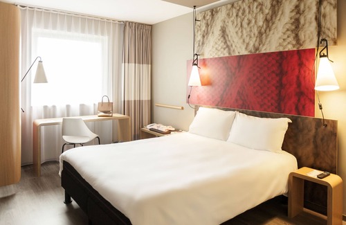 Old Town Hotel | ibis Edinburgh Centre Royal Mile – Hunter Square