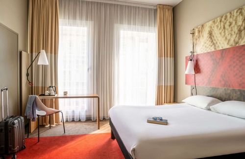 Old Town Hotel | ibis Edinburgh Centre Royal Mile – Hunter Square