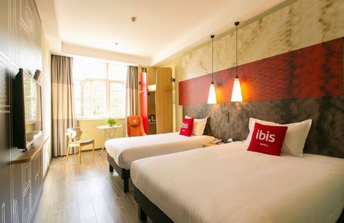 Lintong District Hotel | Ibis Hotel Terra-cotta Warriors