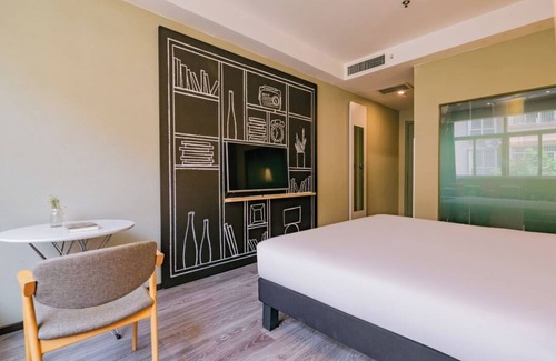 Lintong District Hotel | Ibis Hotel Terra-cotta Warriors