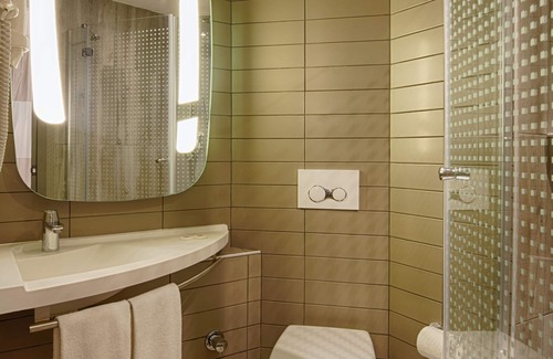Pendik District Hotel | Ibis Istanbul Tuzla Hotel