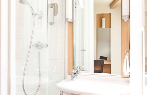 Leeds Hotel | ibis Leeds Centre Marlborough Street