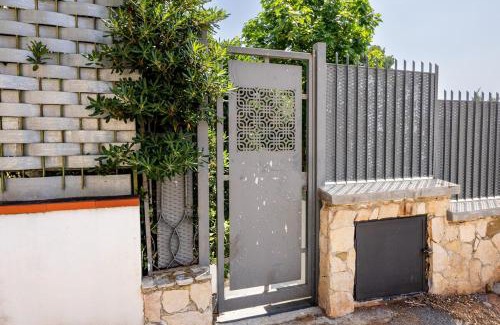 Partanna Apartamento | Ibis Lodge With Swimming Pool
